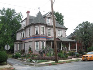 437 Summit Avenue/2007