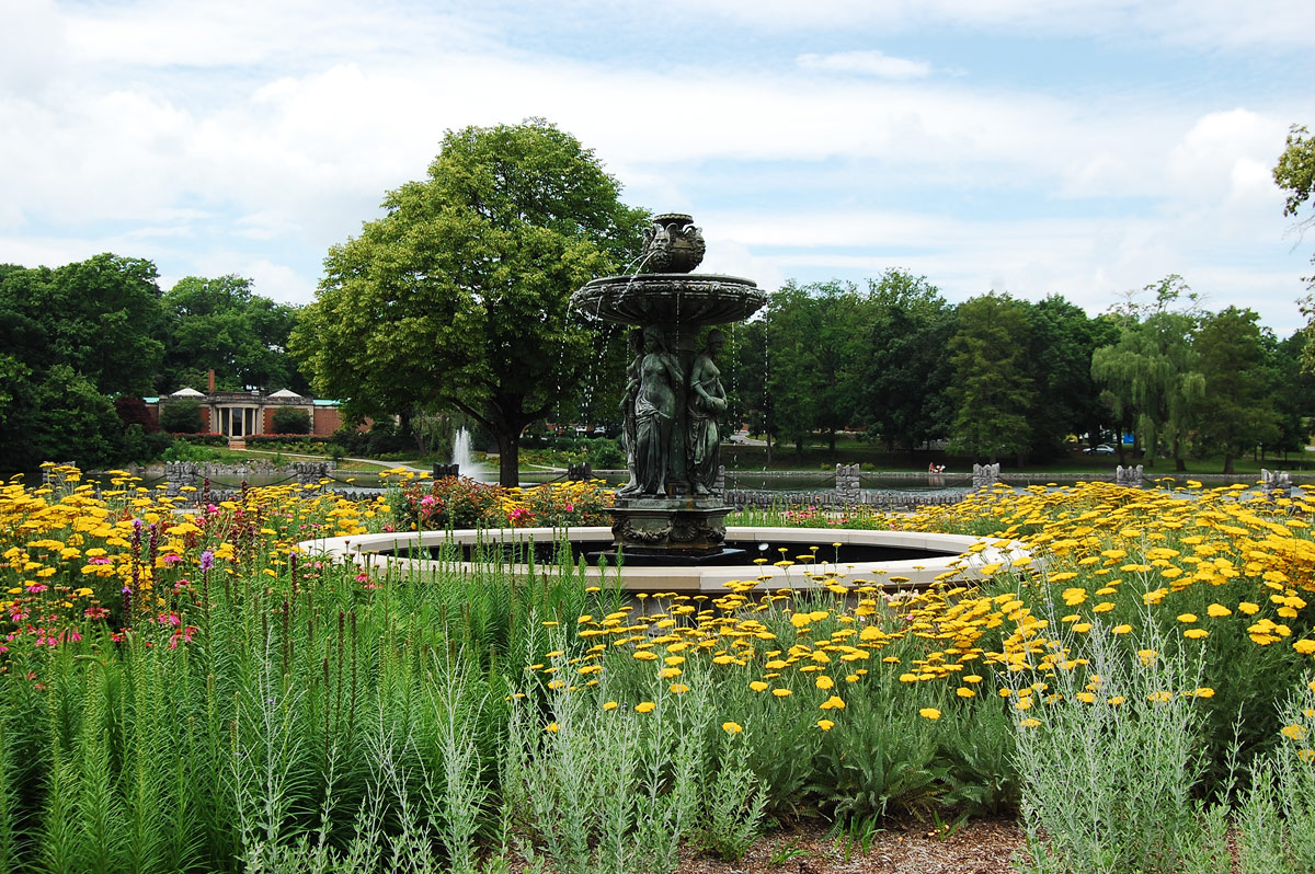 Park Circle Fountain